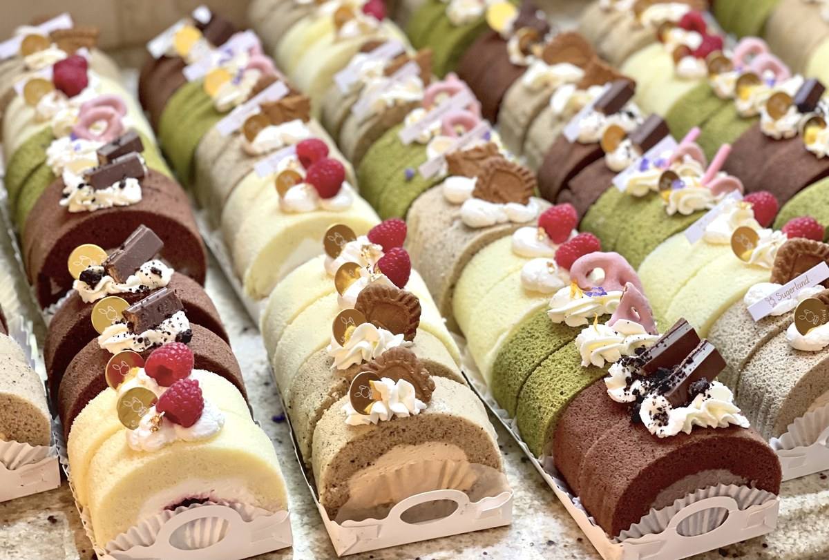 Roll Cake Display